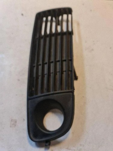 Audi 4b2 gitter vorne - c5,